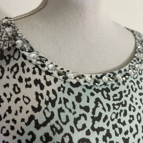 NEW Ruby Rd Leopard Print Women's Top Jeweled Neckline 3/4 Sleeve - Picture 2 of 9